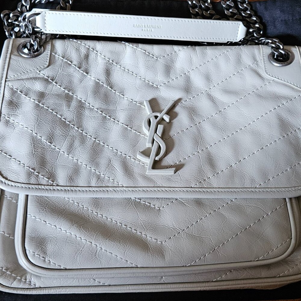 BRAND NEW Saint Laurent Off-White Nikki in Medium